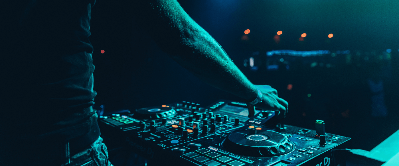 Grado Medio de Imagen y Sonido: Salidas de Vídeo Disc Jockey Grado Medio de Imagen y Sonido: Salidas de Vídeo Disc Jockey