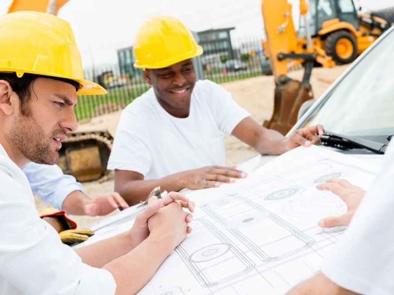 Edificación y obra civil, salidas. Te las presentamos todas. Edificación y obra civil, salidas. Te las presentamos todas.